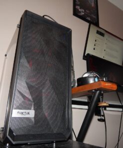 Fractal Design Meshify C - Compact Computer Case - High Performance Airflow/Cooling - 2X Fans Included - PSU Shroud - Modular Interior - Water-Cooling Ready - USB3.0 - Tempered Glass - Blackout Black Dark TG 76 81YvNzwx5AL