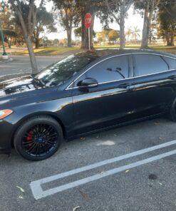 Chemical Guys GAP_619_16 Black Light Hybrid Radiant Finish, Glaze & Sealant, (Safe for Cars, Trucks, SUVs, & More) for Black and Dark Colored Cars, 16 fl oz 40 81Yzf4jfA8L