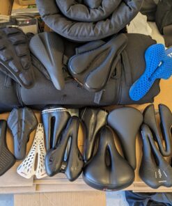 Planet Bike Anatomic Relief System Classic Bike Seat- Men 28 81ZMjYwvTL
