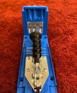 Kreg K4 Pocket Hole Jig - Adjustable, Versatile Jig for Strong Joints - Create Perfect, Rock-Solid Joints - Easily Adjustable Drill Guides - For Materials 1/2" to 1 1/2" Thick Pocket Hole System 65 81ZOp42XLhL