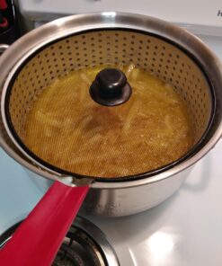 Bayou Classic 1201 10-qt Aluminum Fry Pot Features Perforated Aluminum Basket Heavy Duty Riveted Handles Perfect For Deep Frying French Fries Hush Puppies Fish & Chicken 41 81aMJUSt0uL