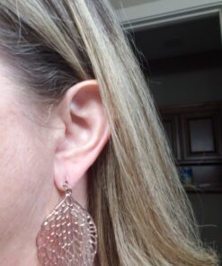 Lobe Wonder - The ORIGINAL Ear Lobe Support Patch for Pierced Ears - Eliminates the Look of Torn or Stretched Piercings - Protects Healthy Ear Lobes from Tearing - 60 Patches - Clear & Latex-Free 47 81aZvFzacNL