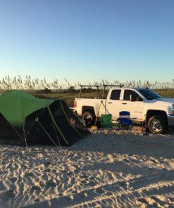 Coleman Carlsbad Dark Room Camping Tent with Screened Porch, 4/6 Person Tent Blocks 90% of Sunlight and Keeps Inside Cool, Weatherproof Tent with Easy Setup and Screened-In Porch 6-person 57 81bEt1ti5L
