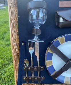 PICNIC TIME Romantic Canterbury Deluxe Wicker Picnic Basket Set for 2, with Blanket and Soft Cooler, One Size, Navy with Plaid 48 81bPCEWcXYL