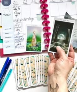 The Fountain Tarot: Illustrated Deck and Guidebook 32 81bctAncrjL