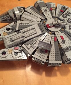 LEGO Star Wars Millennium Falcon 75105 37 81bj1zGBaL
