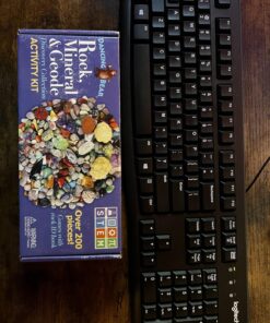 DANCING BEAR Rock, Mineral & Geodes Treasure Hunt Activity Kit (200 Pc Set) Real Shark Teeth Fossils, ID Sheet & Rock Book, STEM Rock, Mineral & Geodes Collection 46 81brTLPo51L
