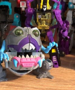 Transformers Generations Titans Return Legends Class Gnaw 18 81c62kgw56L
