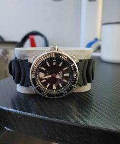 Seiko Original Rubber Curved Line Watch Band 22mm Divers Model and Genuine Seiko Spring Bars 54 81c9DtD9zHL