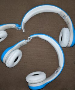 LilGadgets Connect+ Kids Headphones Wired with Microphone, Volume Limiting for Safe Listening, Adjustable Headband, Cushioned Earpads for Comfort, Toddler Headphones, Blue 34 81cPlhHgfUL