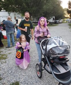 Graco FastAction Fold Jogger Travel System | Includes the FastAction Fold Jogging Stroller and SnugRide 35 Infant Car Seat, Gotham 62 81chchvNz5L