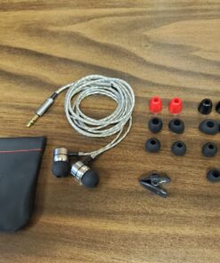 sephia SP3060 Wired Headphones, HD Bass Driven Audio, Lightweight Aluminum Wired in Ear Earbud Headphones, S/M/L Ear Bud Tips, Earphone Case, 3.5mm Tangle-Free Cord (Without Mic) 40 81cr40A8L8L