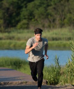 Headbands for Men and Women - Mens Sweatband & Sports Headband Moisture Wicking Workout Sweatbands for Running, Cross Training, Yoga and Bike Helmet Friendly Black 21 81dMsPv6MGL