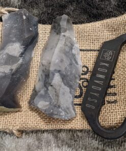 KonvoySG Flint and a Steel Striker Made from Carbon Steel Traditional Hand Forged Fire Starter Comes with English Flint Stone and Emergency Tinder Jute Carry Bag 25 81eDg7npOyL