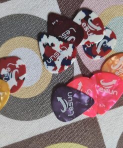 Guitar Picks & Guitar Pick Holder Easy to Paste on the Guitar Suitable for Acoustic Guitar Electric Guitar Bass Ukulele - Stick-on Holder + 10 Guitar Picks(Black Holder) 29 81eMBPqEjFL