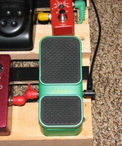 Donner Volume Pedal, Viper 2 in 1 Passive Volume Expression Pedal, Guitar Volume Pedal Pure Analog EXP Pedal Expression Volume 31 81eTcIj5JL