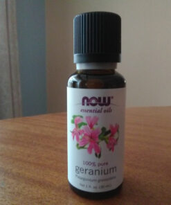 NOW Essential Oils, Geranium Oil, Soothing Aromatherapy Scent, Steam Distilled, 100% Pure, Vegan, Child Resistant Cap, 1-Ounce 17 81erfcVRoDL