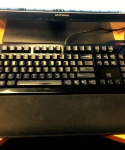 Glorious Gaming Wrist Pad/Rest - Full Standard Size - Black - Mechanical Keyboards, Stitched Edges, Ergonomic | 17.5x4 inches | 25mm/1in Thick (GWR-100) Full Size (Standard) 54 81f1UJgve7L