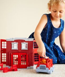 Green Toys Fire Station Playset - 8 Piece Pretend Play, Motor Skills, Language & Communication Kids Role Play Toy. No BPA, phthalates, PVC. Dishwasher Safe, Recycled Plastic, Made in USA. 15 81gIe114REL