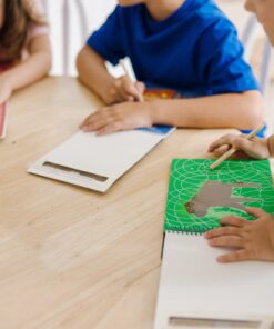 Melissa & Doug On the Go Scratch Art Activity Books Set - Safari Animals, Animal Families, Vehicles 13 81gSAIy0z2L