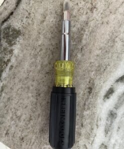 Klein Tools 32500 11-in-1 Screwdriver / Nut Driver Set, 8 Bits (Phillips, Slotted, Torx, Square), 3 Nut Driver Sizes, Cushion Grip Handle Plastic 48 81gWhoTnD0L