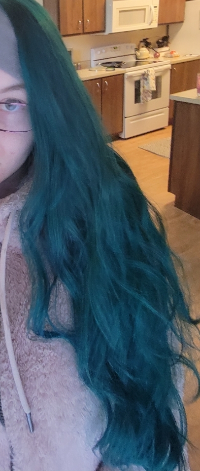 MANIC PANIC Enchanted Forest Green Hair Dye – Classic High Voltage - Semi Permanent Deep Teal Green Hair Color With Blue Undertones - Vegan, PPD & Ammonia Free (4oz) 4 Fl Oz (Pack of 1) 20 MANIC PANIC Enchanted Forest Green Hair Dye – Classic High Voltage - Semi Permanent Deep Teal Green Hair Color With Blue Undertones - Vegan, PPD & Ammonia Free (4oz) 4 Fl Oz (Pack of 1) - Image 20