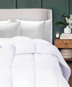 SUPERIOR Brushed Microfiber Solid Comforter, Down Alternative Bedding, Reversible, Medium Weight, Fluffy, Decorative, Duvet Insert, Oversized Blanket, Box Quilt Design, Queen, White 31 81gqPPCCSgL
