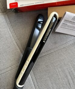 Remington Pearl Pro Ceramic Flat Iron Hair Straightener, 1-inch Floating Plates, Fast 30 Second Heat up, Black & White 1 Count (Pack of 1) 36 81h7vrkrUrL