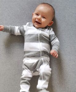 Burt's Bees Baby - Fitted Crib Sheet, Solid Color, 100% Organic Cotton Crib Sheet for Standard Crib and Toddler Mattresses (Heather Grey) , 28x52 Inch (Pack of 1) Heather Grey 22 81hOmgGlEVS