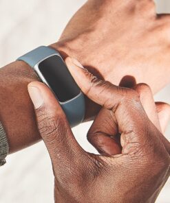 Fitbit Charge 5 Advanced Health & Fitness Tracker with Built-in GPS, Stress Management Tools, Sleep Tracking, 24/7 Heart Rate & More, Mineral Blue, One Size S & L Bands Included, Steel Blue/Platinum Fitbit Charge 5 27 81hcFq2oNDL