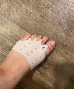 Ball of Foot Cushions, (4PCS) Metatarsal Pads, Toe Separator, Toe Spacers, Breathable & Soft Gel Foot Pads, Forefoot Pads for Mortons Neuroma Callus, Diabetic Feet, Blisters, White 2 Pair (Pack of 1) 25 81hfXRq1DCL