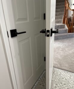 Kwikset 91560-029 Halifax Slim Square Keyed Entry Lever Featuring Smartkey, Iron Black Matte Black Square Rose Old Version 46 81i9G67ga9L