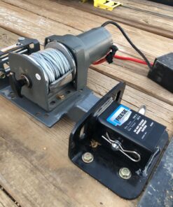 Extreme Max 5600.3084 Universal 2" Receiver Hitch Winch Mount for ATV/UTV 2" 32 81iDo2WaXfL