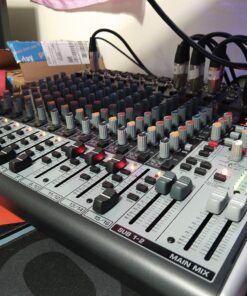 Behringer Xenyx X2222USB Mixer with USB and Effects 17 81iw2OX XL