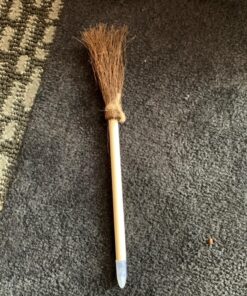 Witch Broom Pens for Halloween 24 Pack - Party Favors and Classroom Giveaways 34 81j4Gx2jvEL