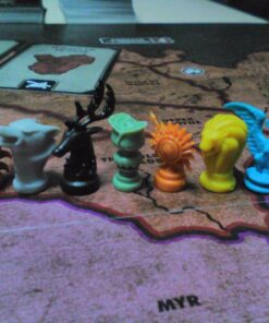 USAOPOLY Risk Themed Game of Thrones Strategy Board Game |for Game of Thrones Fans | Official Merchandise | Based on The TV Show on HBO 63 81jLTKXCswL