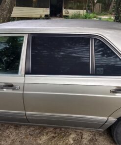 TFY Universal Car Side Window Sun Shade - Protects Your Kids from Sun Burn - Double Layer Design - Maximum Protection - Fit Most of Vehicle - 2 Pieces (Regular Contoured Window) Regular Contoured Window 41 81kDhhb42tL