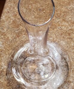 Le Chateau Red Wine Decanter - Hand Blown, Lead-Free Crystal Glass Decanter and Wine Aerator - Full Bottle (750ml) Wine Decanters and Carafes - Elegant Wine Carafe, Wine Gifts and Wine Accessories 23 81kGPiaqhhL