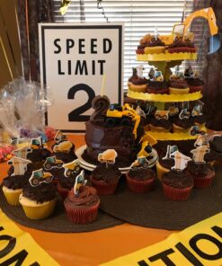 Wilton Rainbow Bright Standard Cupcake Liners,Paper, 300-Count Value Pack 22 81kKUY2IBzL