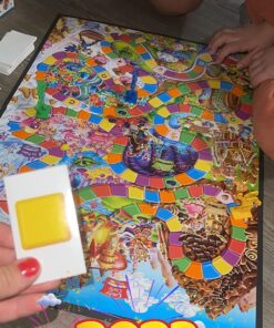 Hasbro Gaming Candy Land Kingdom of Sweet Adventures Board Game for Kids Ages 3 & Up (Amazon Exclusive), Red Multicolor 31 81kPlKftmML