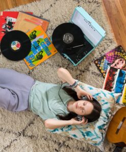 Victrola Vintage 3-Speed Bluetooth Portable Suitcase Record Player with Built-in Speakers | Upgraded Turntable Audio Sound| Includes Extra Stylus | Turquoise, Model Number: VSC-550BT-TQ 26 81klWBT8rDL