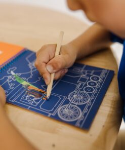 Melissa & Doug On the Go Scratch Art Activity Books Set - Safari Animals, Animal Families, Vehicles 15 81lFKSlQXDL