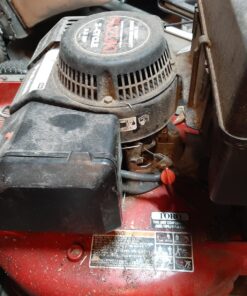 Briggs & Stratton 698183 Fuel Shut-Off Valve For Quantum and Selected Models, In-Line Valve,Black 26 81lG1gvfOL