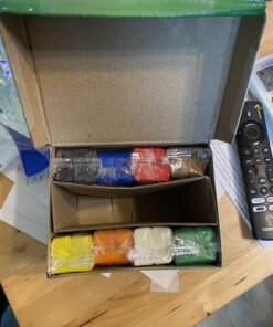 Crayola Modeling Clay in Bold Colors, 2lbs, Gift for Kids, Ages 4 & Up 30 81lKzKvvx8L