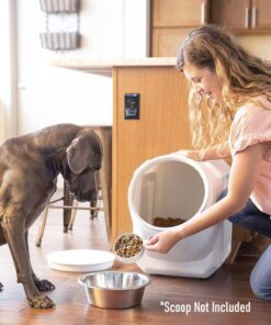 Gamma2 Vittles Vault Stackable Dog Food Storage Container, Up to 60 Pounds Dry Pet Food Storage, Made in USA 39 81lv6MetT5L