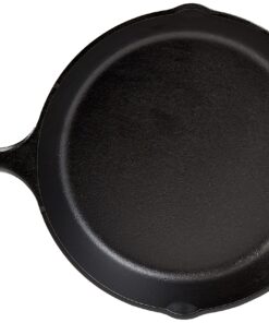 Lodge 10 Inch Cast Iron Chef Skillet. Pre-Seasoned Cast Iron Pan with Sloped Edges for Sautes and Stir Fry. 10" 25 81lwPtarEDL