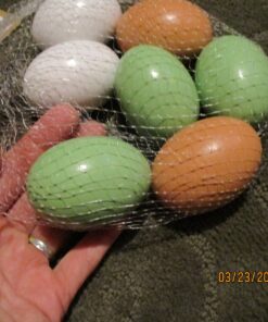 SallyFashion 7 Pcs Wooden Fake Eggs, 3 Colors Wooden Easter Egg Wood Eggs for Crafts Fake Chicken Eggs Nesting Eggs Easter Home Decor 39 81m94kmZugL