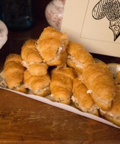 Talking Tables Truly Alice Food Serving Platter 12" x 7.5" a Tea Party Birthday, Multicolor 1 21 81n3IqJv0eL 1