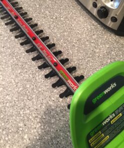 Greenworks 2.7 Amp 18" Corded Electric Hedge Trimmer 18" Corded Hedge Trimmer 27 81n4TNU3KRL
