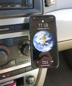 WixGear Magnetic Mount, Universal Stick-On Dashboard Magnetic Car Mount Holder, for Cell Phones and Mini Tablets with Fast Swift-snap Technology, Magnetic Cell Phone Mount 52 81nYBolemL